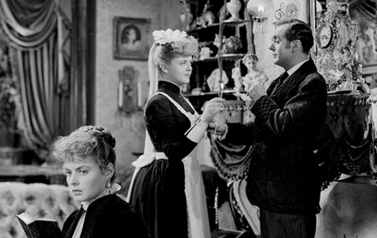 Ingrid Bergman, Charles Boyer e Anglea Landsbury em "Meia Luz" (Gaslight, 1944), de George Cukor